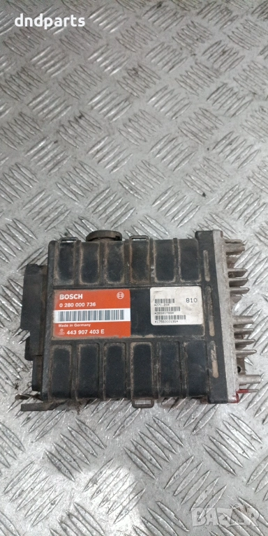 Компютър VW Passat 1.8i 1992г. 0280000736 443907403E , снимка 1