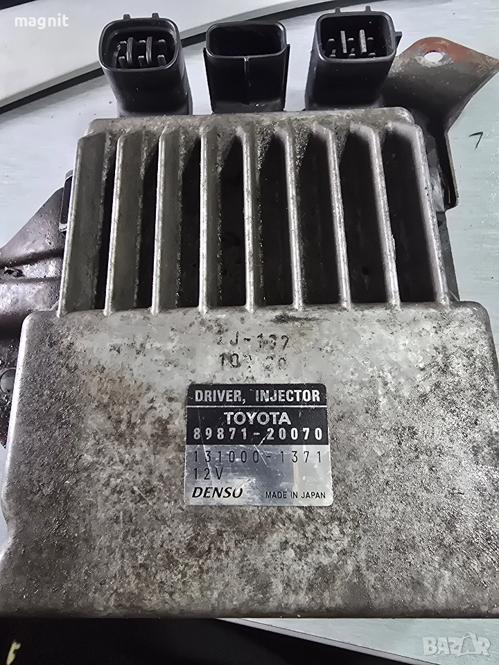 89871-20070 Управляващ модул дюзи Toyota Avensis Verso 131000-1371, снимка 1