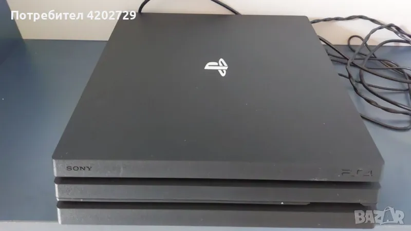 Ps 4 Pro + 2 controller , снимка 1