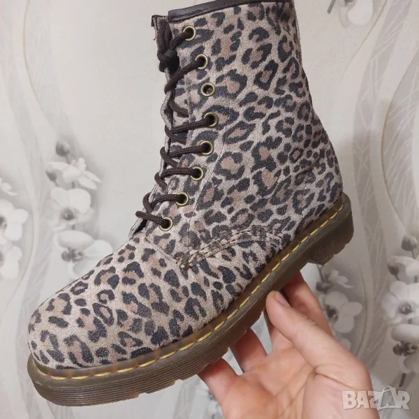 DR. MARTENS LEOPARD PRINT LEATHER номер 39 боти/ ботуши , снимка 1