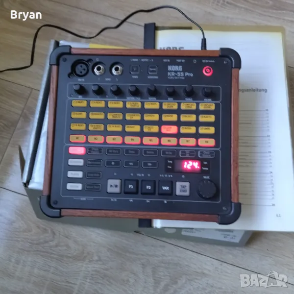 Korg KR 55 pro ритъм машина, миксер/записвачка. Drum machine., снимка 1