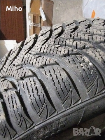 Джанти 15 ки със зимни гуми Мазда