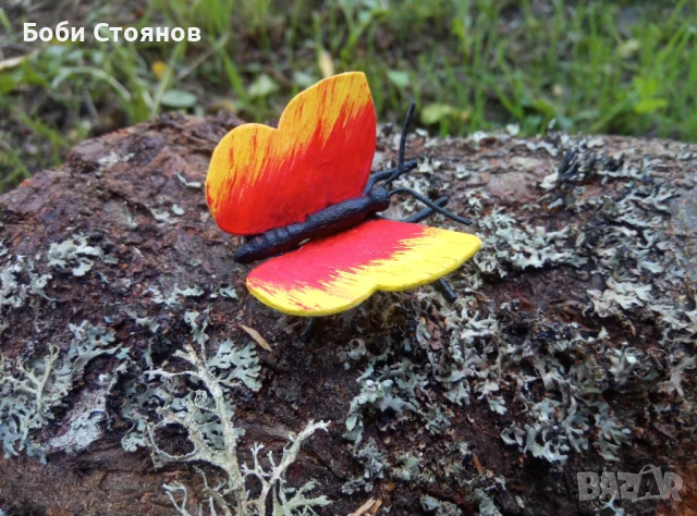 Метална пеперуда - ръчно изработена , снимка 2 - Статуетки - 50547539