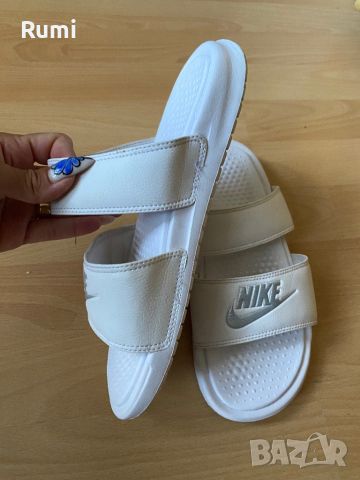 Дамски оригинални чехли Nike Benassi Duo Ultra ! 39 н, снимка 3 - Чехли - 46317075