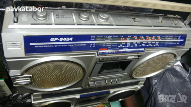 Касетофон Шарп GF 5454, снимка 3 - Радиокасетофони, транзистори - 53783598