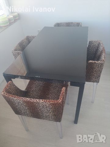 Трапезна маса (стъклена) + 4 стола, снимка 2 - Маси - 45270254