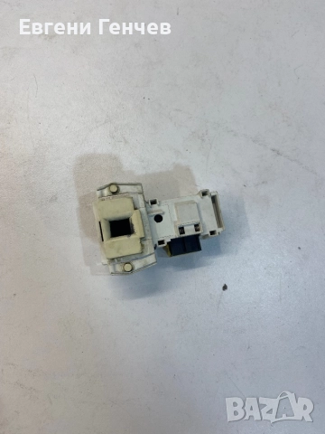 Продавам части да перални candy,Ariston,hotpoint,Electrolux , снимка 11 - Перални - 52794896