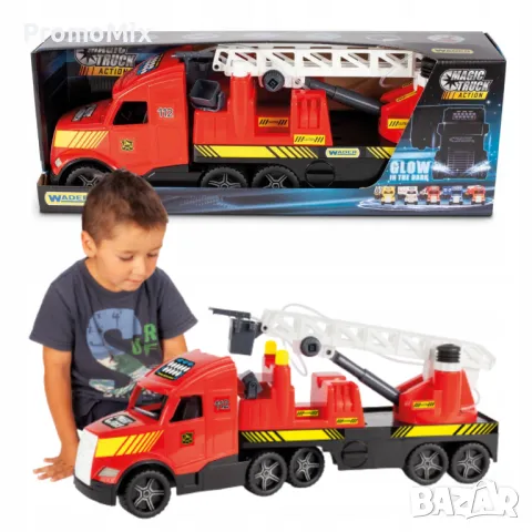 Пожарна кола Wader Toys 36220 Magic Truck Fire 79см детски пожарен камион с вода, снимка 5 - Коли, камиони, мотори, писти - 48317912