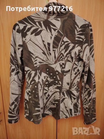 Дамско сако, снимка 2 - Сака - 51432831