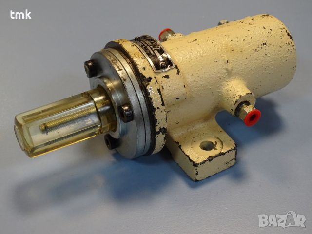 Хидравлична помпа Joseph Vobele IVO SP/ZA 50/2 11A gear pump, снимка 1 - Резервни части за машини - 45338228