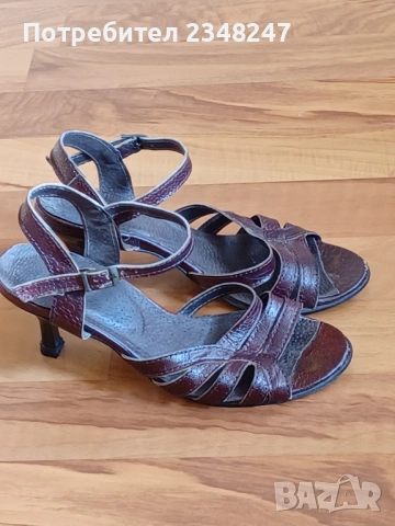 Дамски сандали №34 - 2
