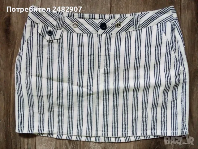 Къса дамска пола MNG, снимка 2 - Поли - 49648206