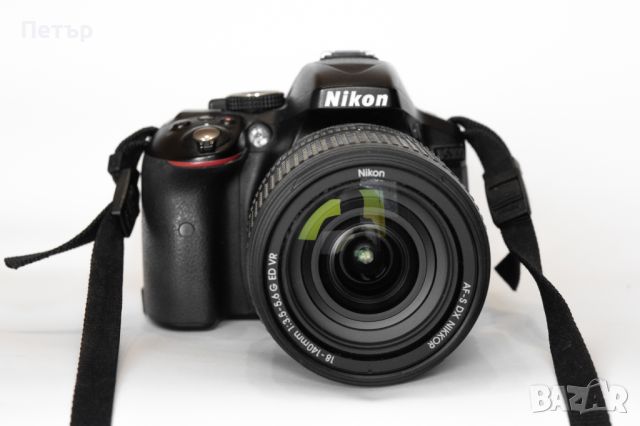 Nikon D5300 с 2 обектива (18-140mm и 18-55mm) + аксесоари, снимка 1 - Фотоапарати - 46472416