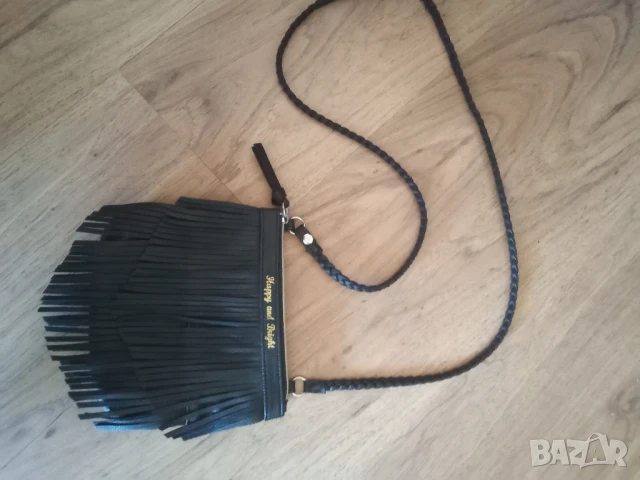 Малка дамска чанта Н М, снимка 2 - Чанти - 50730016