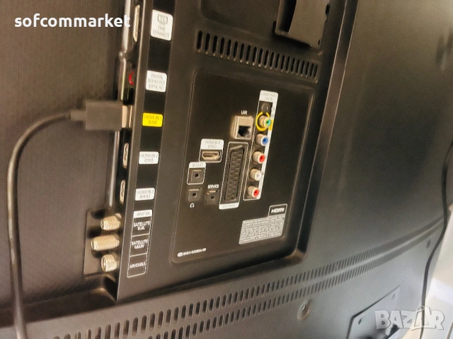 Samsung 55" 4K Curved Smart TV (Серия 8) – Топ състояние!, снимка 3 - Телевизори - 53765647