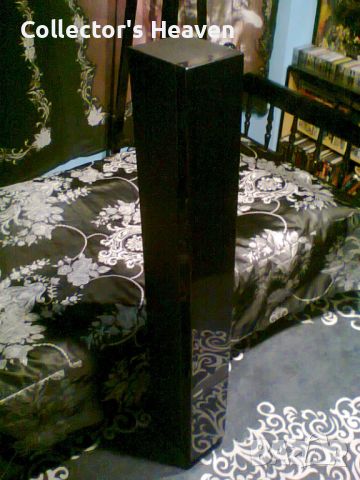 Черна стойка за 80 броя компакт дискове CASE LOGIC, снимка 1 - Колекции - 45254062