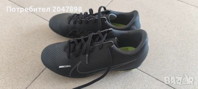 Юношески футболни бутонки Nike Mercurial Vaper Club, снимка 1 - Детски обувки - 46938883