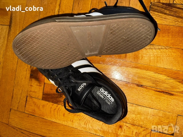 Кецове Adidas , снимка 3 - Кецове - 53160309