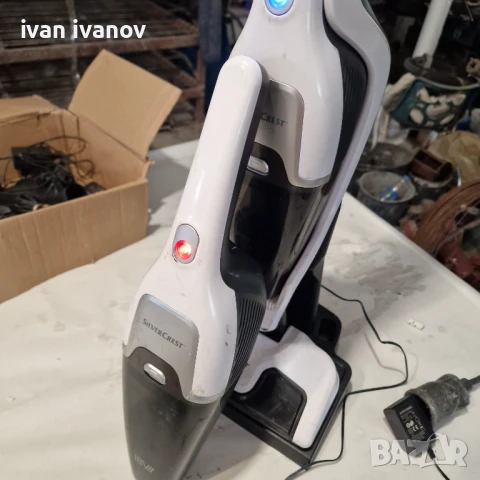 Прахосмукачка на Батерии , снимка 7 - Прахосмукачки - 51196218