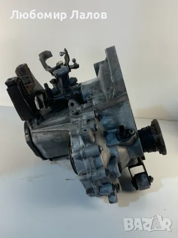Скоростна кутия Skoda Fabia I Шкода Фабия I 1.9SDi 02T 301 103, снимка 6 - Части - 49859407