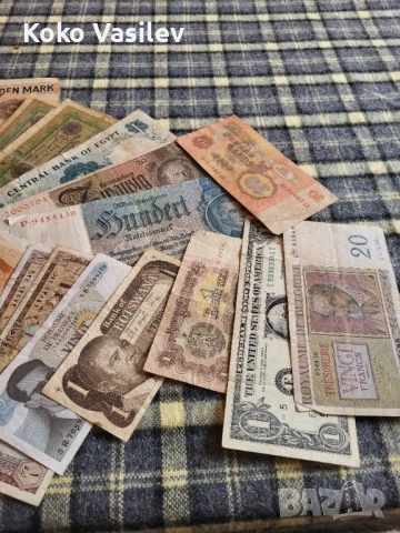 Здравейте! предлагам чуждестранни банкноти, снимка 2 - Нумизматика и бонистика - 53658646
