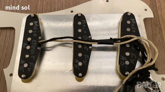 Squier by Fender 62 Reissue Stratocaster Red SQII-STR Japan MIJ, снимка 17 - Китари - 53333136