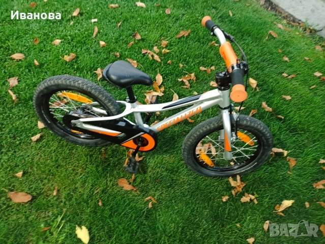 Детски алуминиев велосипед Specialized 16", снимка 2 - Детски велосипеди, триколки и коли - 51626433