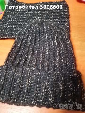 Зимна топла шапка с шал, снимка 2 - Шапки - 52774509