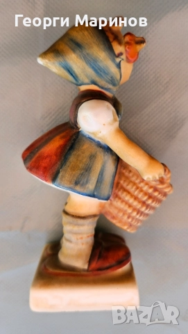 Goebel Hummel порцеланова фигура Little Helper, 73, 1973 г., снимка 2 - Колекции - 51542336