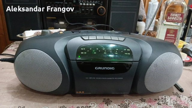 GRUNDIG RR 316, снимка 2 - Радиокасетофони, транзистори - 53846959