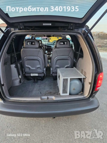 Chrysler Grand Voyager, снимка 13 - Автомобили и джипове - 53772968