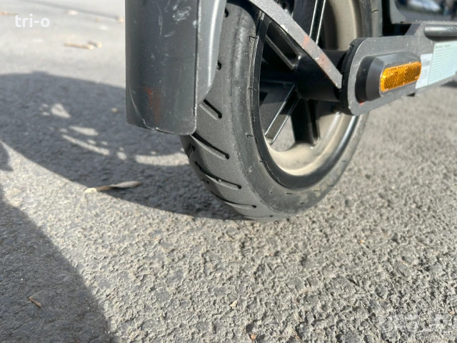 Електрическа тротинетка Xiaomi Mi Electric Scooter Pro 2, снимка 12 - Други спортове - 51315202