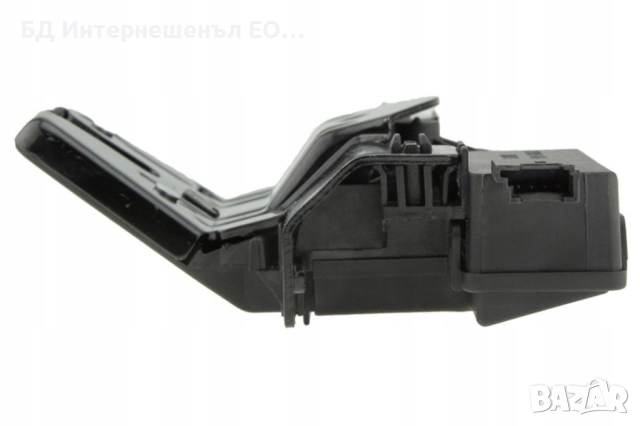 51247840617  Брава за централно заключване на багажник BMW, E81 E87, 46 E90 E92 E60, снимка 4 - Части - 52840706