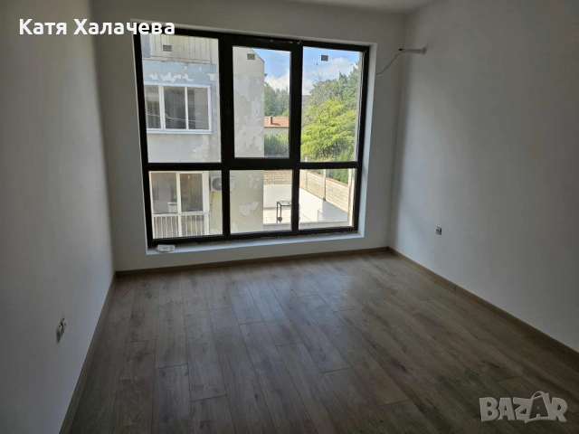 Продавам Панорамен двустаен апартамент -в гр. Варна , ж.к. Бриз. Апартамента е на ет. 3 / 6 , в нова, снимка 3 - Апартаменти - 53615208