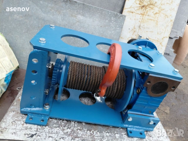 хидравлична лебедка