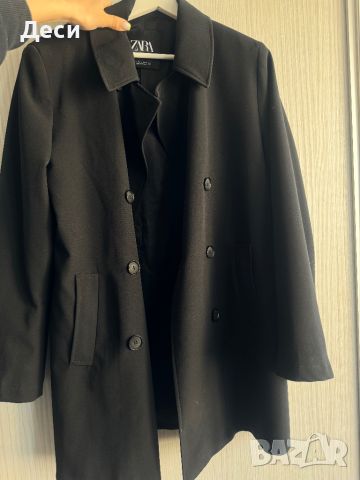 Чисто нов женски Шлифер на Zara черен - размел L, снимка 1 - Палта, манта - 45116487