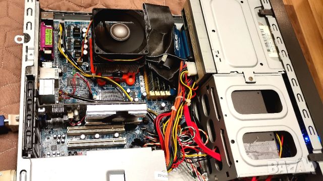 Настолен компютър AMD Phenom , Ga-Ma69vm-s2 , 6gb RAM , MSI N210-MD1G D3, снимка 8 - Работни компютри - 45252456