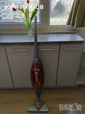 Вертикална прахосмукачка 1600W, снимка 2 - Прахосмукачки - 53753404