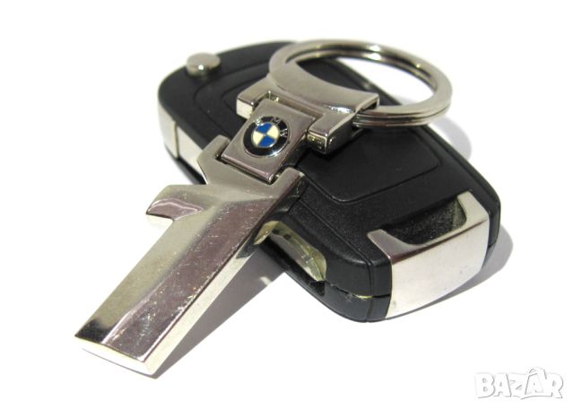 Автомобилен метален ключодържател / за Bmw 1S Бмв / 3D дизайн стилни елегантни лукс авто аксесоари, снимка 1 - Аксесоари и консумативи - 45595770