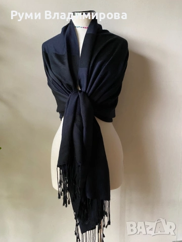 Черeн шал на тъмносини райета от вълна, снимка 3 - Шалове - 53466147