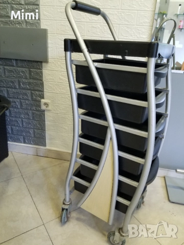 Фризьорска количка, снимка 4 - Фризьорски столове - 52092287