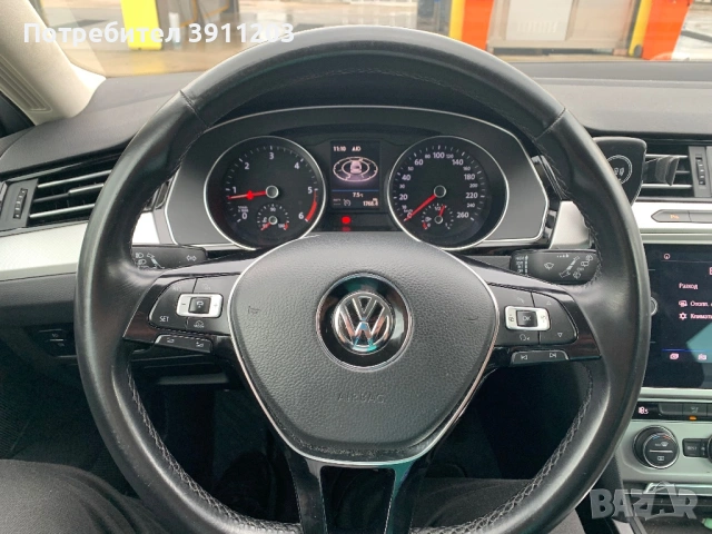 VW Passat R-line, снимка 4 - Автомобили и джипове - 53926345