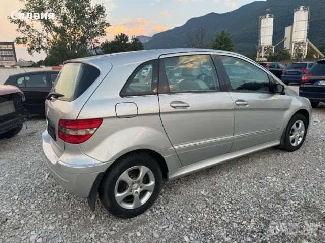 Mercedes-Benz B 150  1.5i, снимка 4 - Автомобили и джипове - 47366059