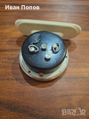Будилник механичен, профилактиран, работи точно Слава СССР, снимка 4 - Антикварни и старинни предмети - 53214204