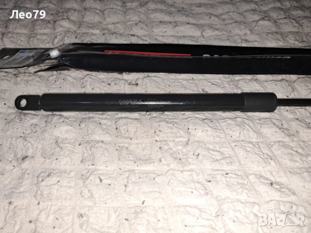 амортисьор за предния капак на алахамбра,галакси,шаран , снимка 2 - Аксесоари и консумативи - 53639344