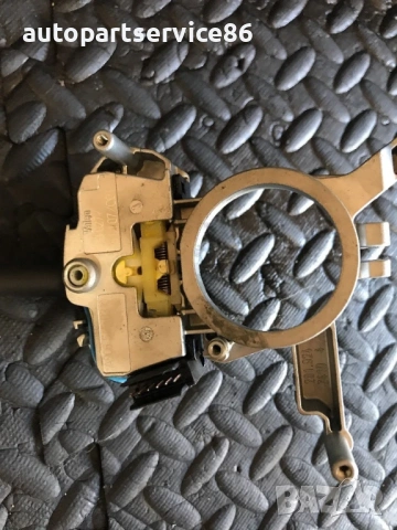 Лост за превключвател на чистачките за Mercedes W906 Sprinter (2006-2011) A9065450310, снимка 2 - Части - 54057179