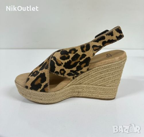 UGG Harlow Leopard Wedge, снимка 2 - Сандали - 45928860