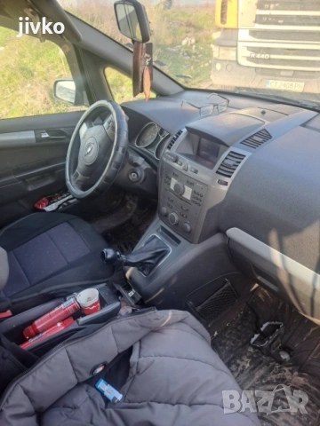 Opel zafira 2000d, снимка 8 - Автомобили и джипове - 53712740