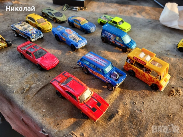 lot hot wheels колички, снимка 3 - Коли, камиони, мотори, писти - 53141954