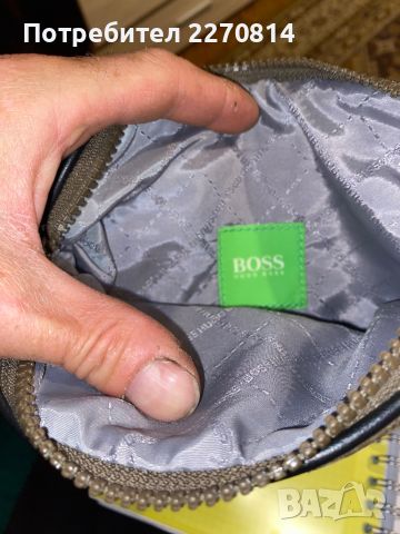 Чантичка Hugo Boss, снимка 7 - Чанти - 45227177